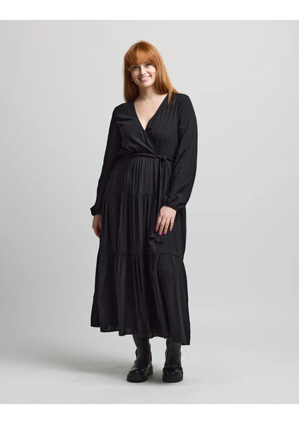 STELLA + GEMMA (BN) "Lexington" wrap maxi dress! 16