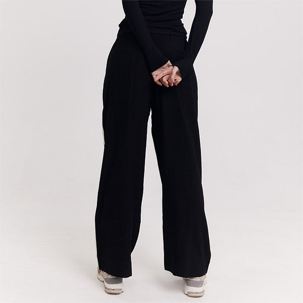 TAYLOR SPORT - Weekend wide leg pant! 14