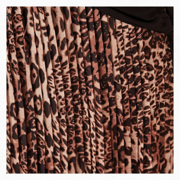 LEMON TREE - Leopard print pleat Fillipa skirt! 16