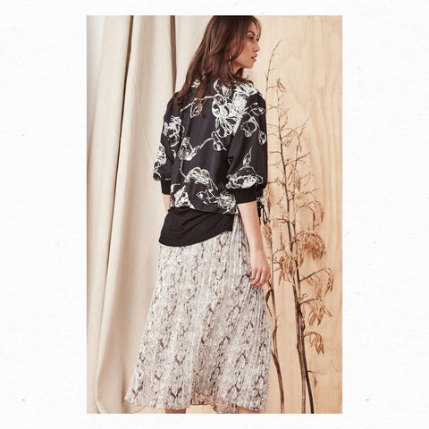 LEMON TREE - Metallic snakeskin pleated midi skirt! 14