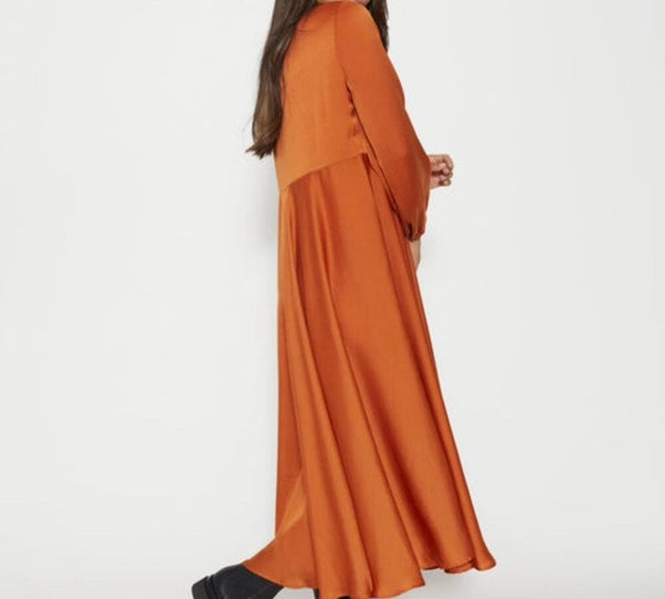 STELLA + GEMMA (BN) Burnt orange satin dress! 8
