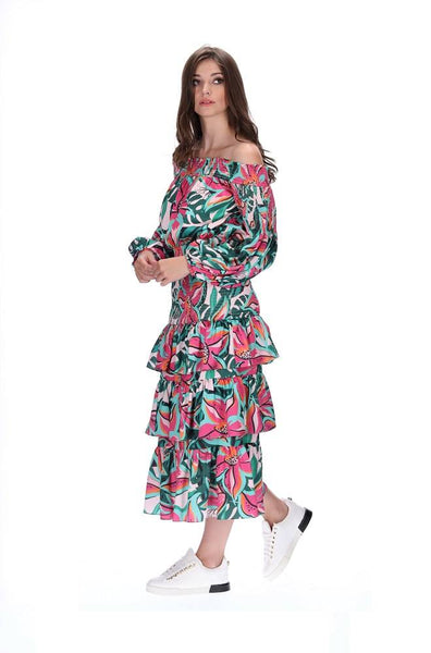 CHARLO - January off the shoulder top! 8-10