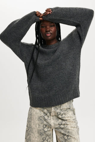 COTTON ON - Luxe crew pullover! 10-12