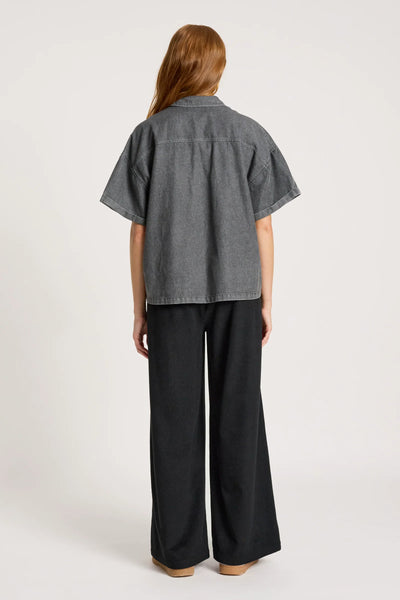 EB & IVE - Bodhi boxy denim shirt! 12