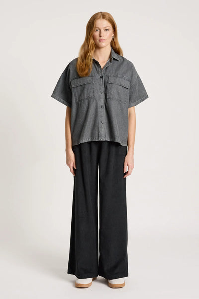 EB & IVE - Bodhi boxy denim shirt! 12
