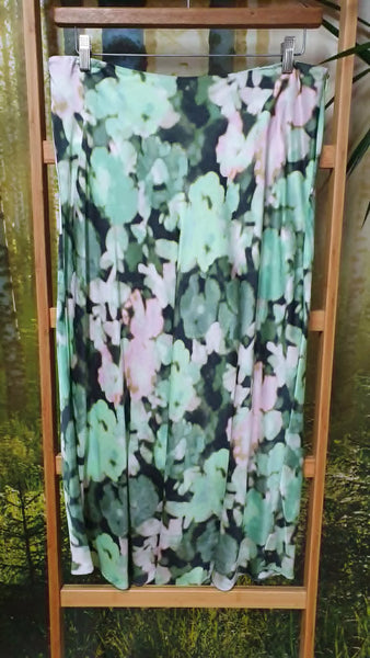 TRENERY (BN) "Satin floral" skirt - Blurred floral! 14