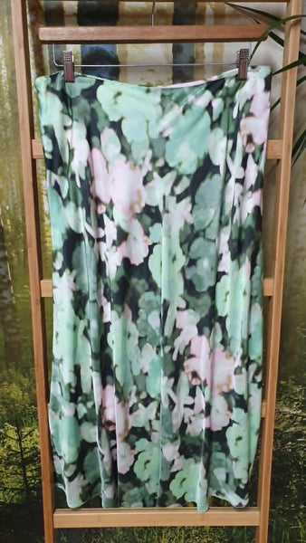 TRENERY (BN) "Satin floral" skirt - Blurred floral! 14
