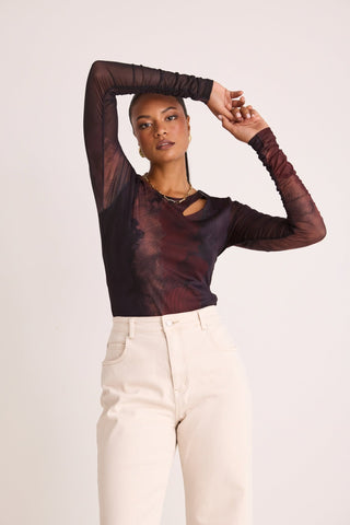 AMONG THE BRAVE - Ruched sleeve mesh top! 14