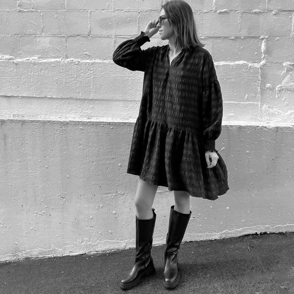 MOOCHI "Appoint" textured L/S dress! 12