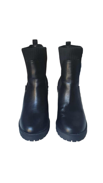 ANKO (LN) Ribbed detail ankle boots! 8