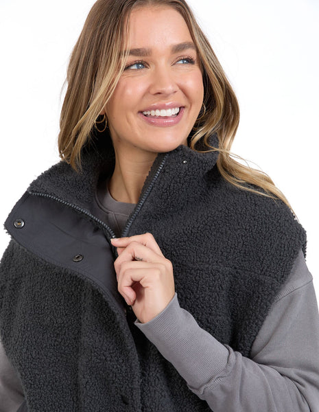 FOXWOOD - Cliff hanger boucle vest! 8-10