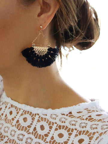 REPERTOIRE - Fan tassel fringe earring!