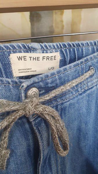 FREE PEOPLE - Logan cinched cargo jean! 14