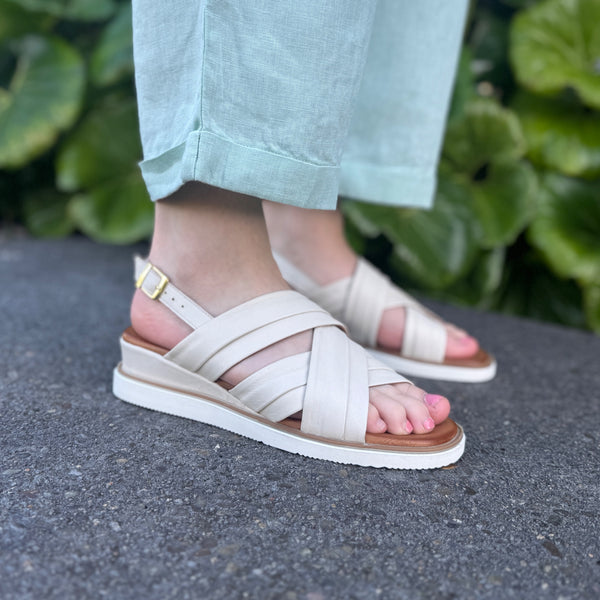 RILASSARE (LN) Treble leather sandals - Cream! 40