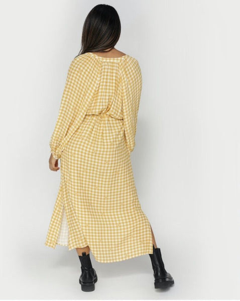 STELLA + GEMMA - Yellow gingham billow sleeve dress! 12