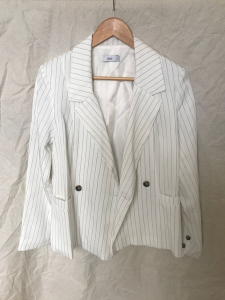 LIAM - Vince pinstripe tencel blazer! 10