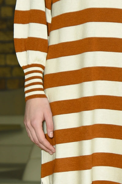 COOPER By Trelise "V-iva La revolution" knit dress! 10