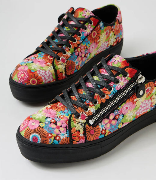 DJANGO & JULIETTE (LN) "Ference" embroidered shoes! 40