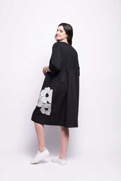FOIL (LN) Flower print ruffle detail dress! 16