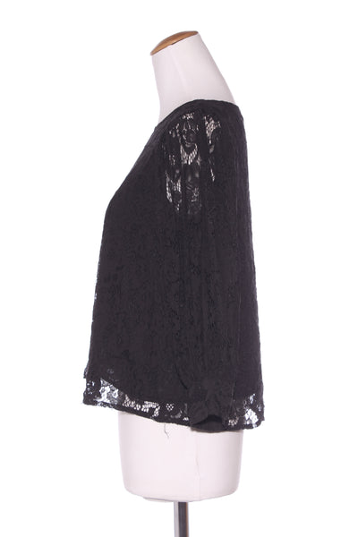 FATE + BECKER - Billow sleeve lace top! 10