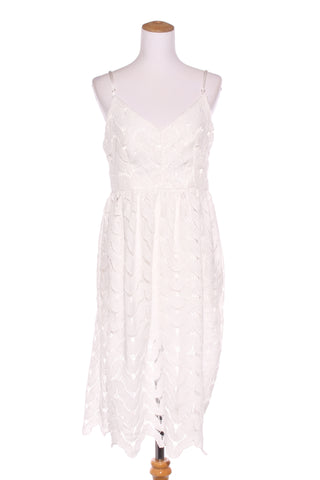 EBBY AND I - White lace midi dress! 14