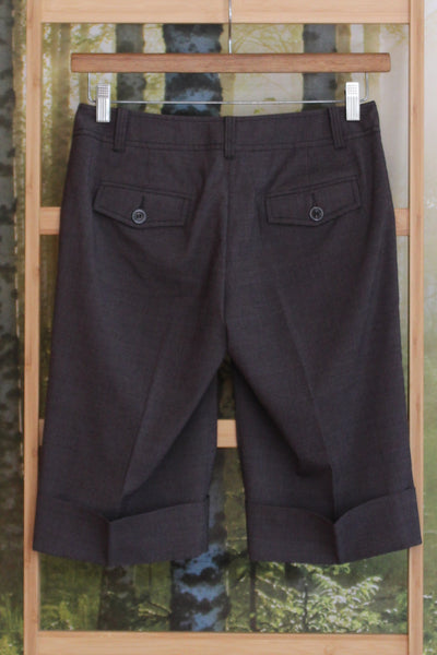 JAG - Knee length plaid dress shorts! 8