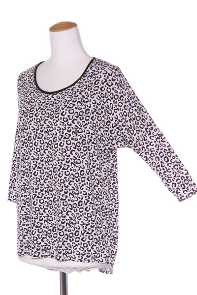 BETTY BASICS - Leopard print viscose top! 8-12