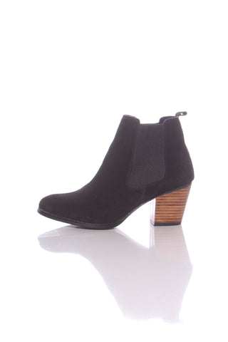 ISLE OF MINE (LN) "Wander" leather ankle boot! 39