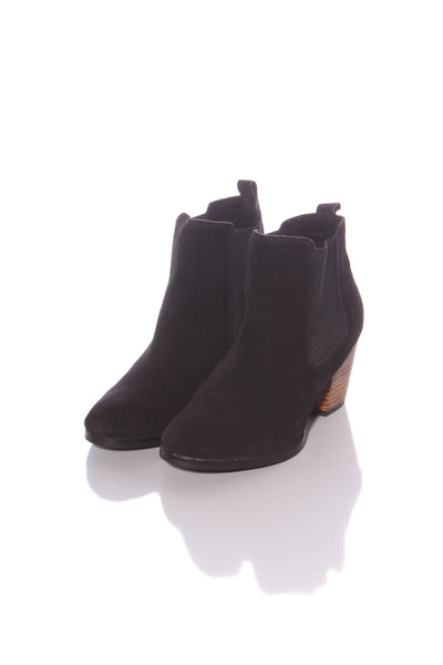 ISLE OF MINE (LN) "Wander" leather ankle boot! 39