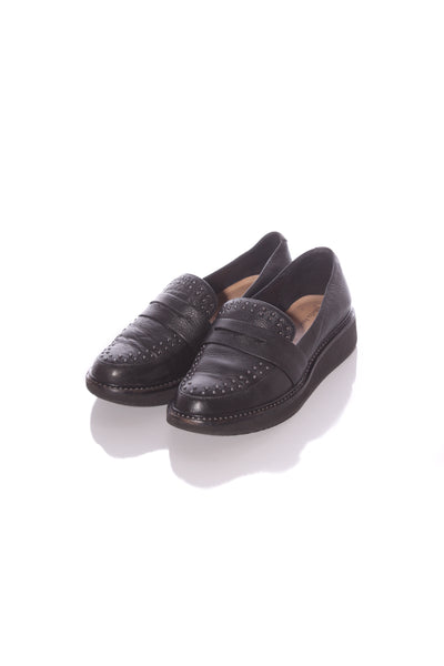 ISABELLA ANSELMI - Studded leather loafers! 39