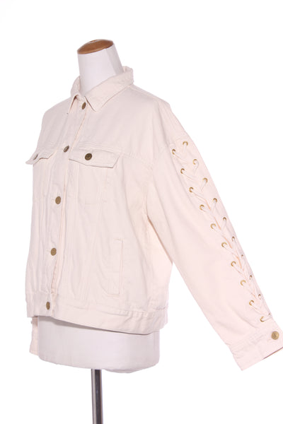 H&M - Lace up sleeve denim jacket! 12