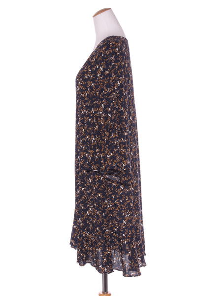 HUMIDITY (BN) Navy floral  flare sleeve dress! 12
