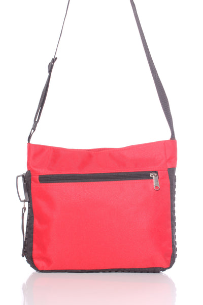 Large zip detail satchel bag!
