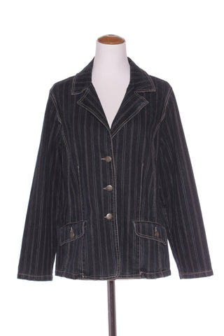 BEME - Pinstripe tailored denim jacket! 16
