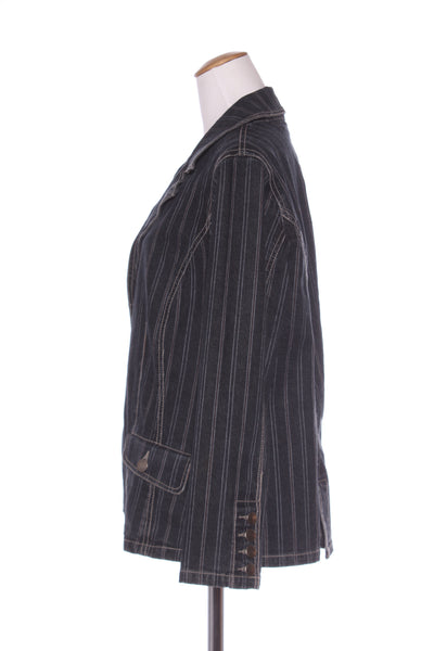 BEME - Pinstripe tailored denim jacket! 16