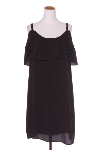 CROSSROADS (BN)Cold shoulder dress! 18