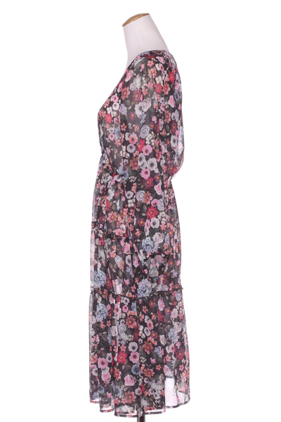 COCO & BELLE - Floral chiffon tiered midi dress! 16