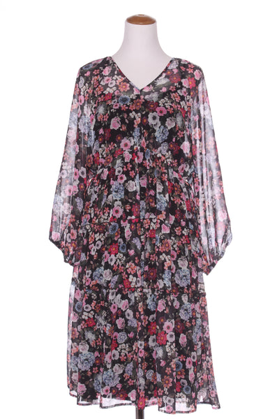 COCO & BELLE - Floral chiffon tiered midi dress! 16
