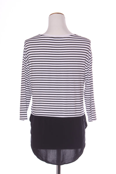 SUSSAN (LN) Contrast hem stripe top! 8-10