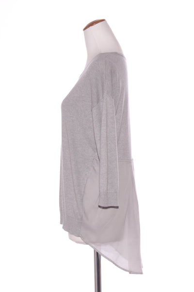 SUSSAN (LN) Contrast scoop hem knit top! 8-10
