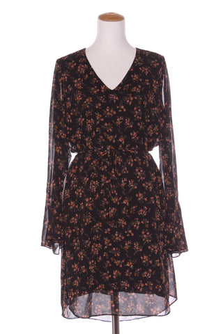 MAX - Autumnal floral pleat sleeve dress! 16