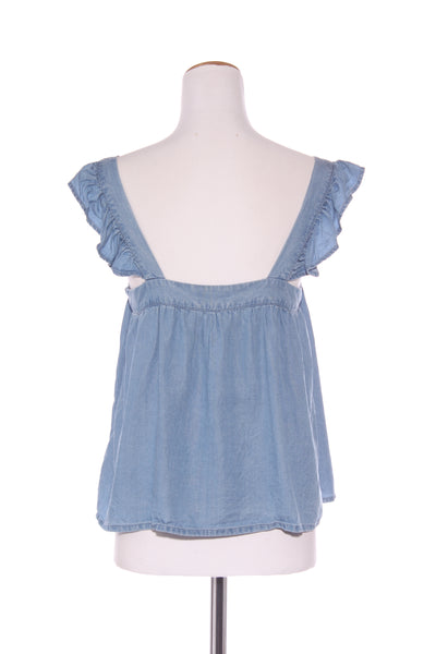 VERO MODA - Chambray ruffle trim tank! 12