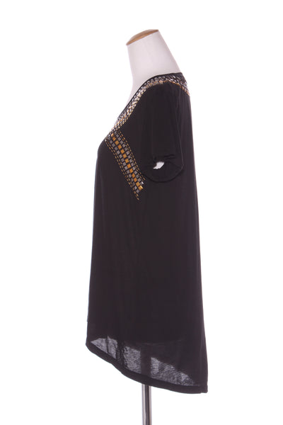 SASS & BIDE "Explorations in balance" Embellished tee! 14