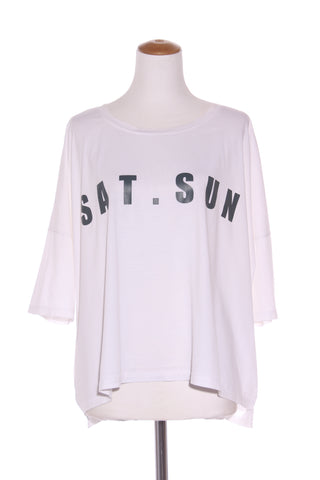 MOOCHI 6&7 "Sat.Sun" print oversized tee! 14