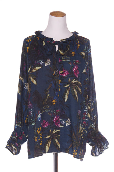 SEDUCE - Navy floral destiny top! 16
