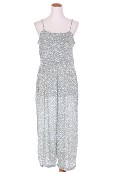 Sage floral shirred jumpsuit! 14-16