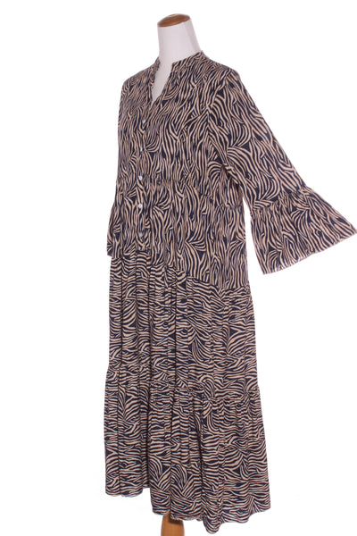 MADE IN ITALY - Animal print tiered midi dress! 12-14