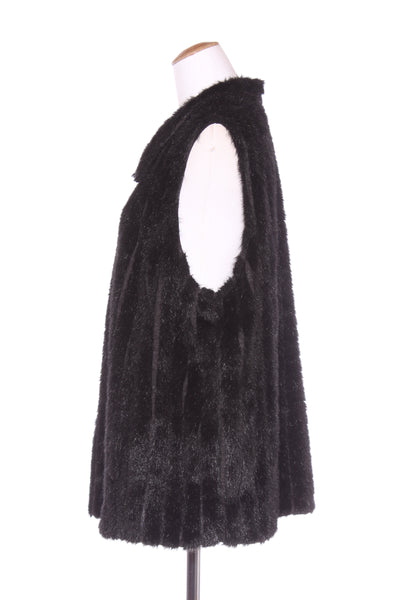 PRECIOUS VESSELS - Faux fur zip front gillet! 18-20