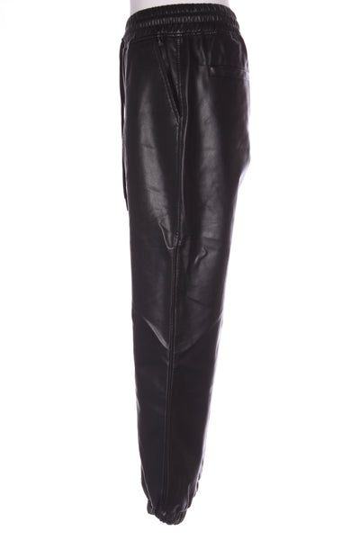 D-LUXE By Decjuba - Faux leather jogger pant! 10