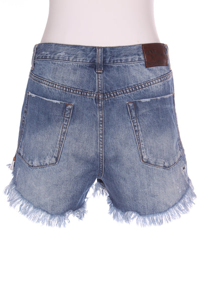 ONE X ONETEASPOON - Distressed denim short! 12